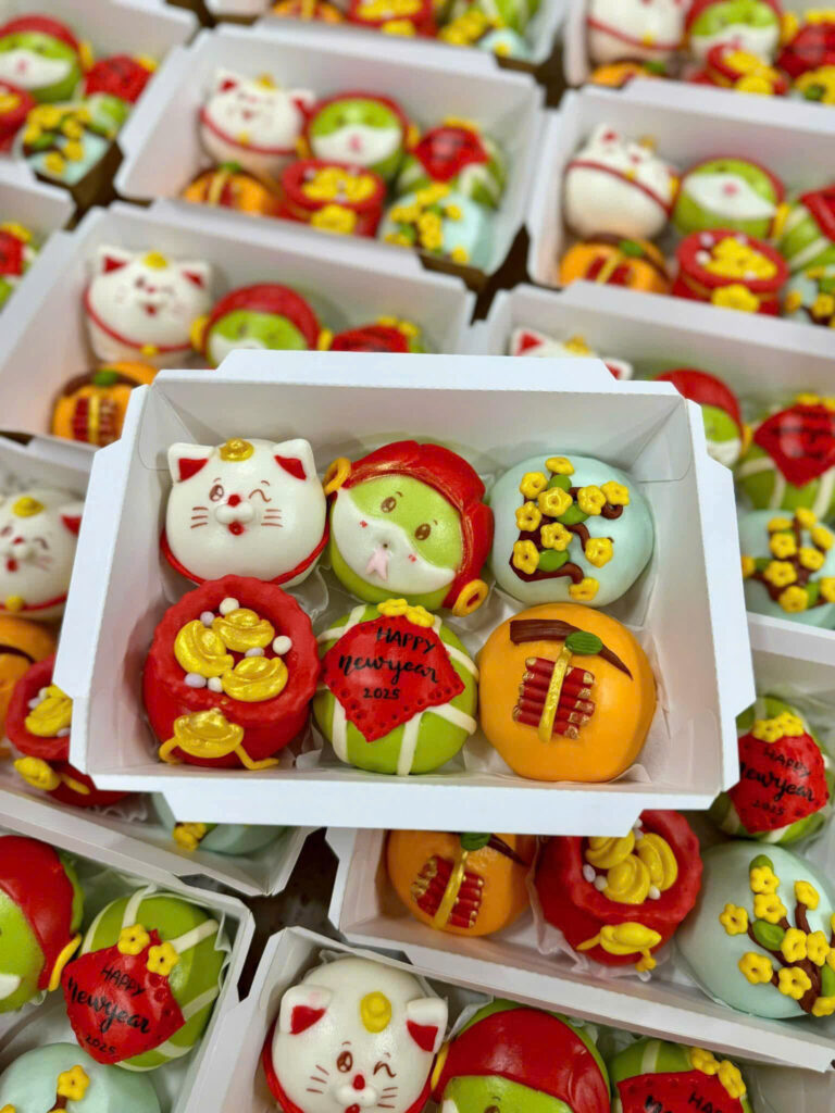 Bánh bao mini Tết